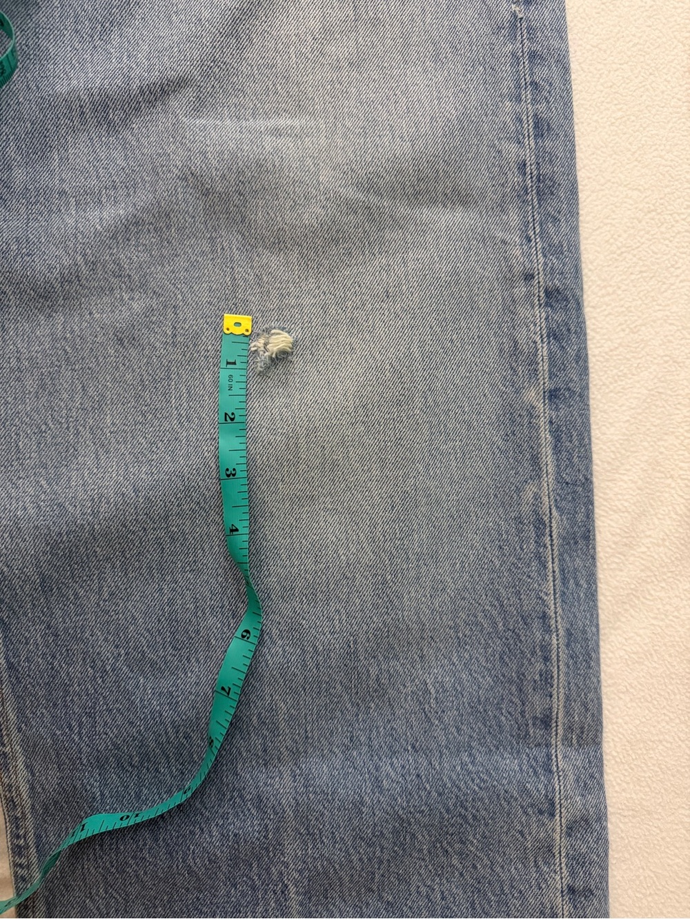 AGOLDE Low Slung Baggy 30.5 Jeans Libertine Size 27 NWOT Distressed - Picture 6 of 9